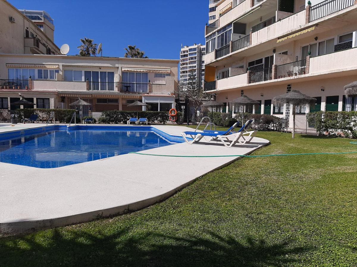 Apartamento Jazmin Playamar 1ª Linea De Playa Lägenhet Torremolinos Exteriör bild