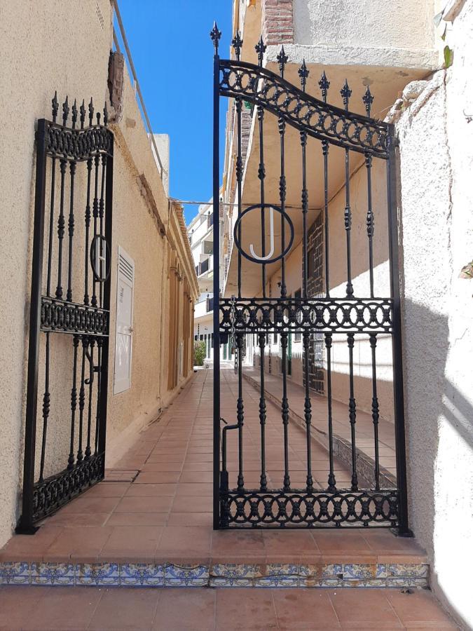 Apartamento Jazmin Playamar 1ª Linea De Playa Lägenhet Torremolinos Exteriör bild